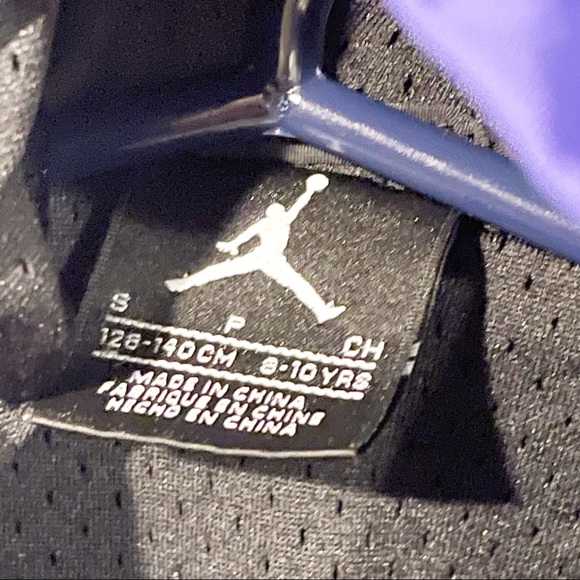 Nike Jordan Kids Youth 8/10 Boys Jacket Windbreaker Lightweight Black Purple - Picture 3 of 4